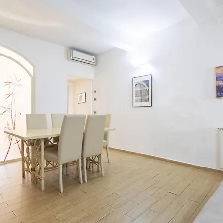 דירה Borgognissanti